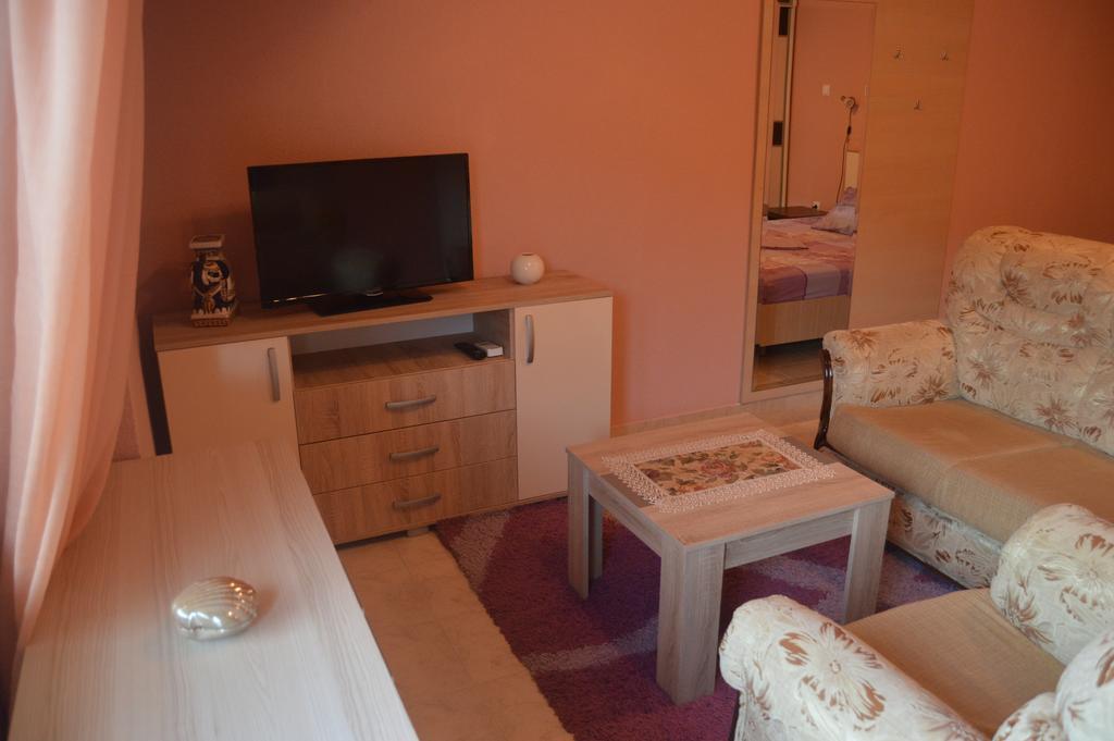 קוטור Apartments Bucin מראה חיצוני תמונה